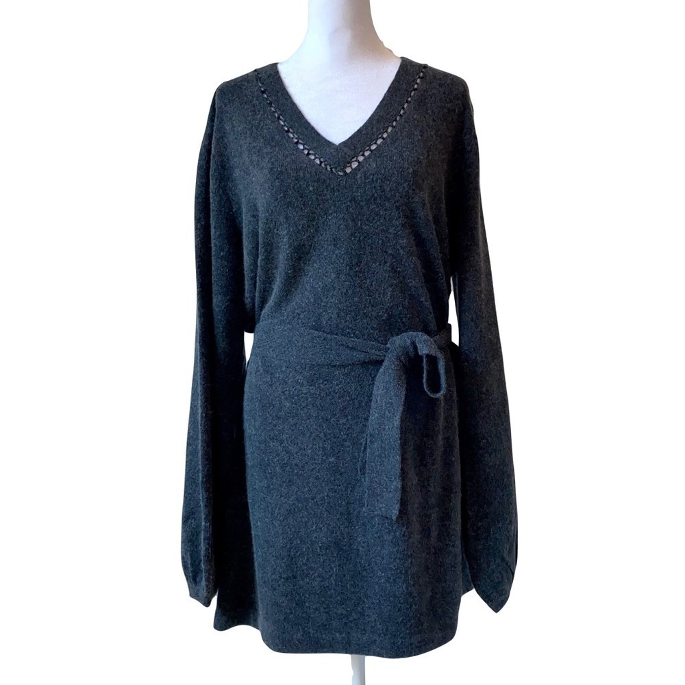 Susan Graver Beaded V-neck Trim Tunic Long Sleeve Sweater Knit Dress Size XL